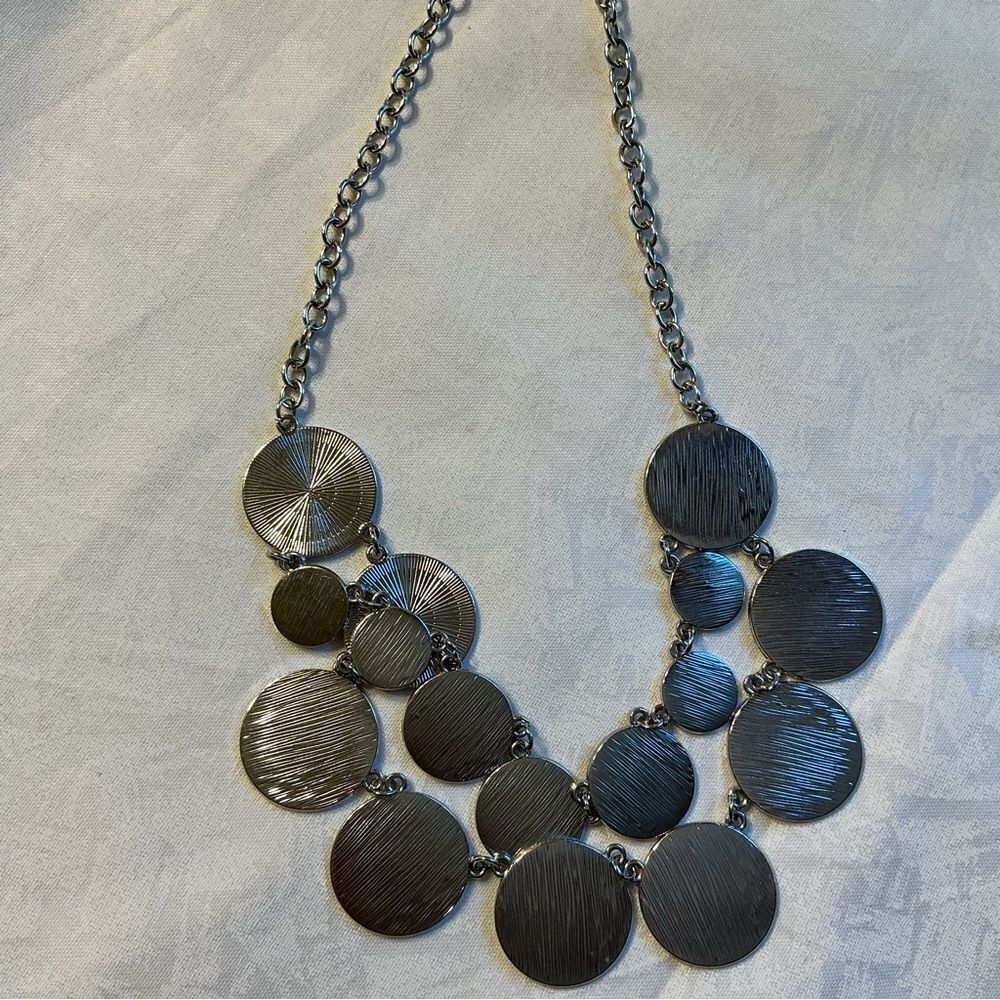 Silvertone Adjustable Necklace for Women with Radiant Engaved Discs - Picture 11 of 11